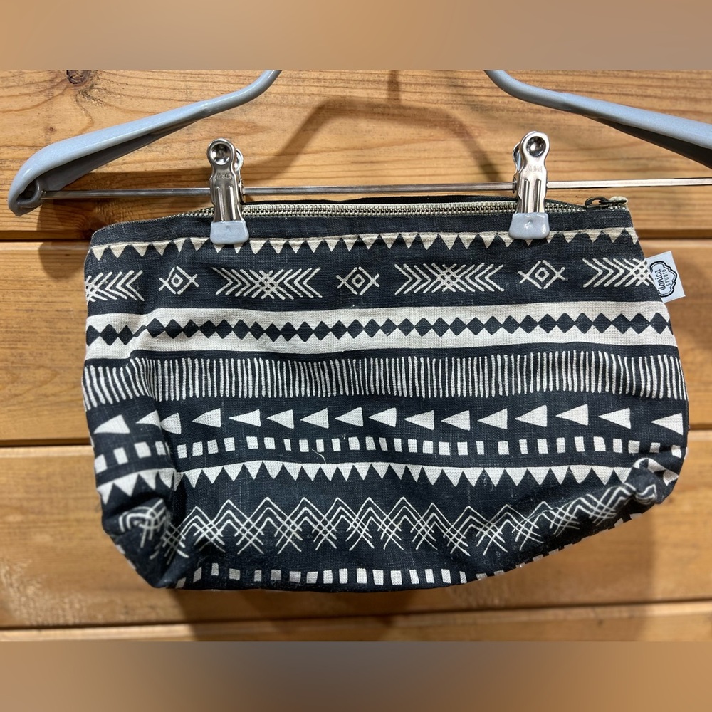 Danica Studio Linen Zipper Pouch | Geometric Print Cotton Lined Made in India